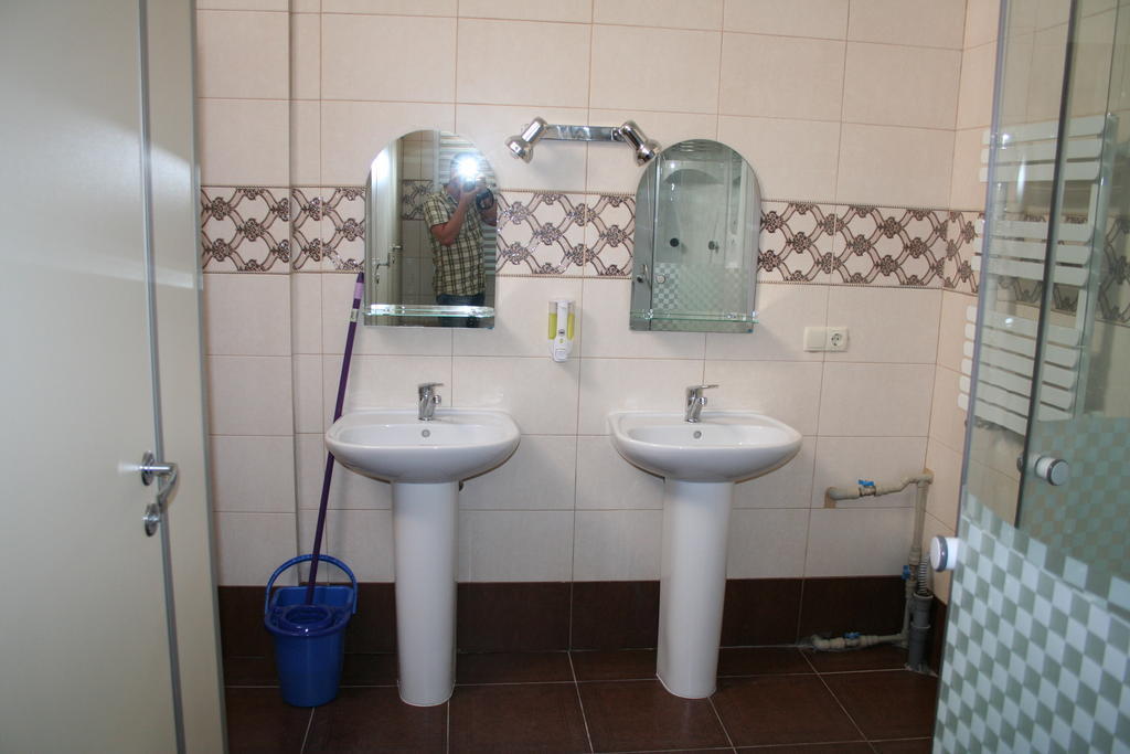 Uyut Hostel Odessa Zewnętrze zdjęcie